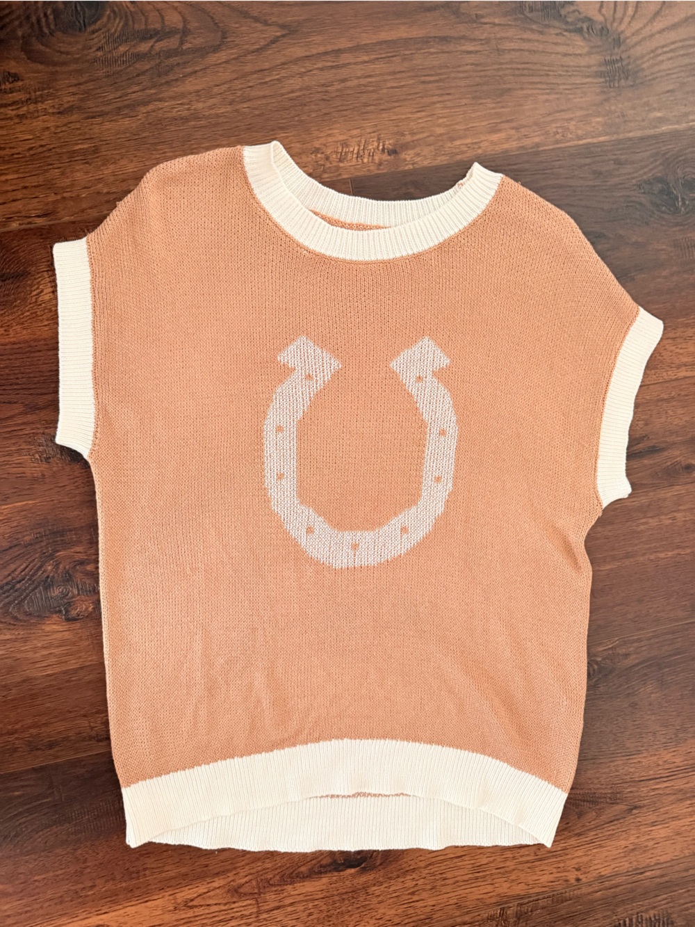 Short Sleeve Knit Tee in Peach with Cream Trim